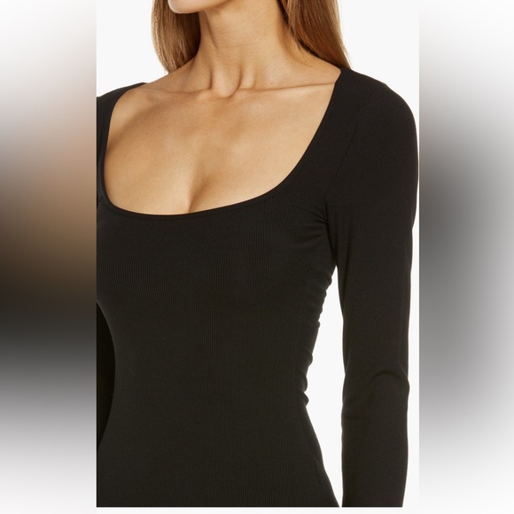 Skims long sleeve dress - Picture 3 of 4